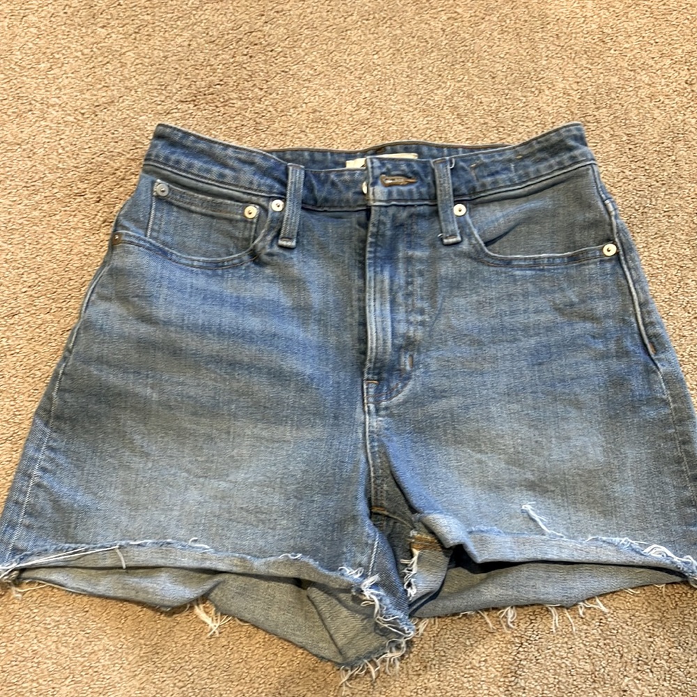 Madewell The Curvy Perfect Vintage Short size 24